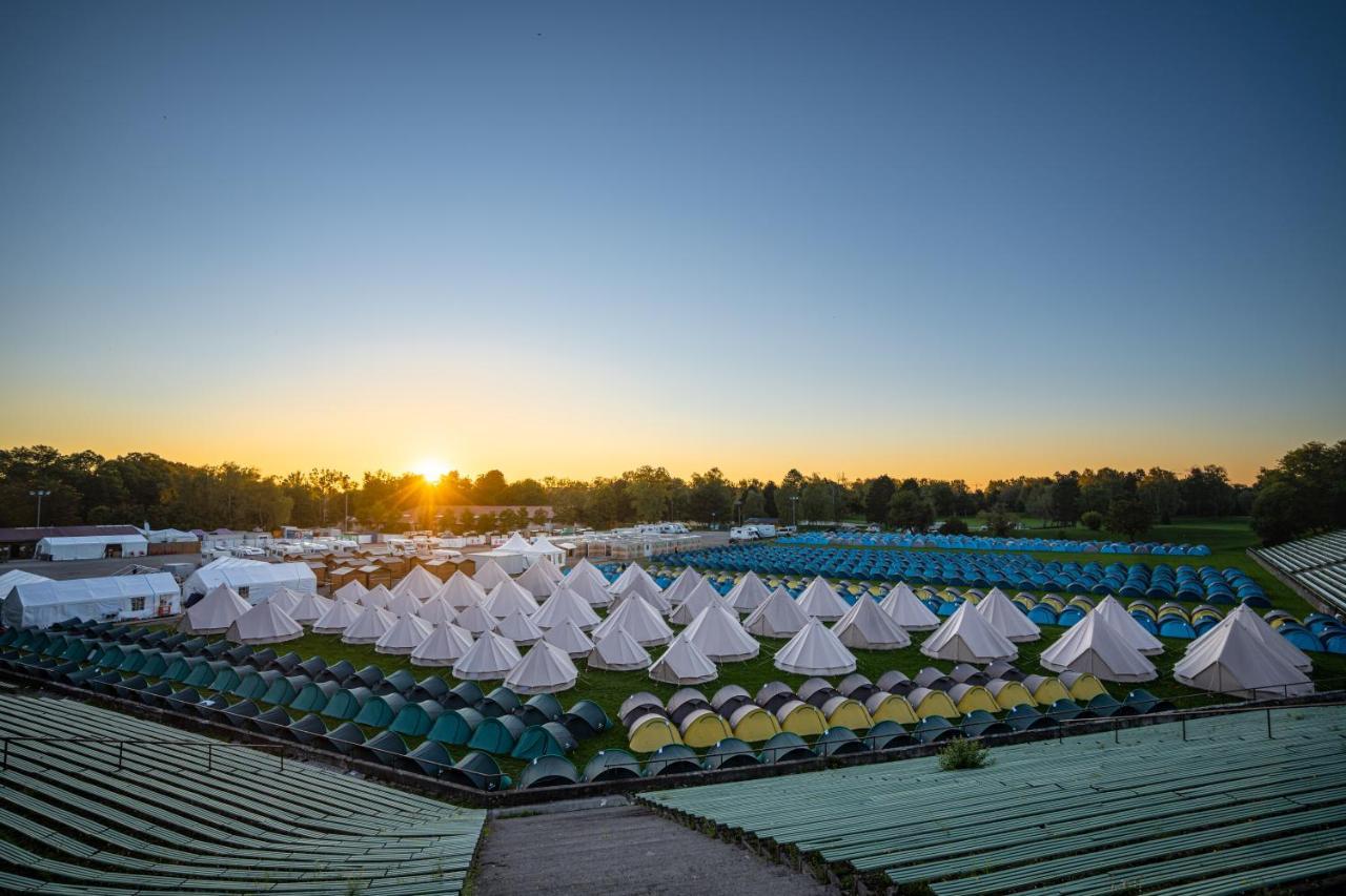 Wies'N Camp München Ngoại thất bức ảnh